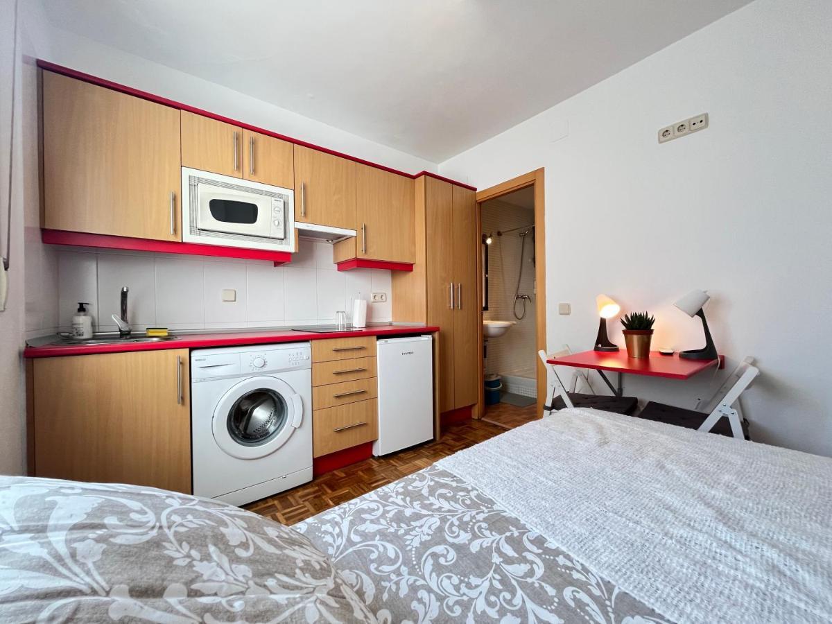 Apartamento Piso en Augusto Figueroa Madrid Exterior foto